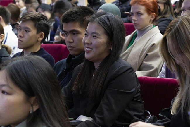 On the diplomacy of sovereign Kyrgyzstan: Ambassador-at-Large of the Ministry of Foreign Affairs of the Kyrgyz Republic K. Kabaev gave a lecture for FMO students
