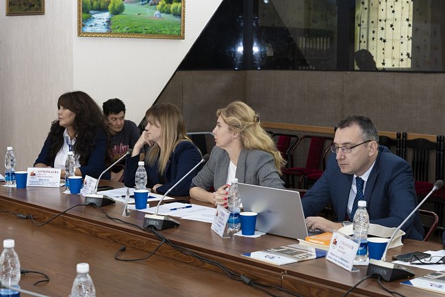 We are strengthening cooperation: KRSU and the Russian State University for the Humanities organized an expert and analytical round table in Bishkek