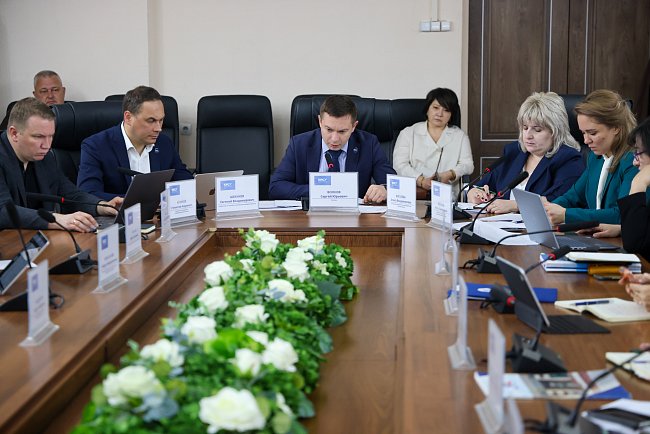 КРСУ жаңы кампусту куруу жана академиялык мобилдүүлүктү өнүктүрүү маселесин талкуулады