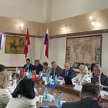 KRSU hosted a round table dedicated to the development of practices of conscientious attitude towards consumers in the EAEU market