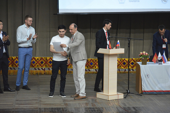 В КРСУ состоялись «Диалоги о внутренней медицине»