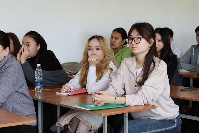 Practice and principles: KRSU students were told about the ethics of a lawyer