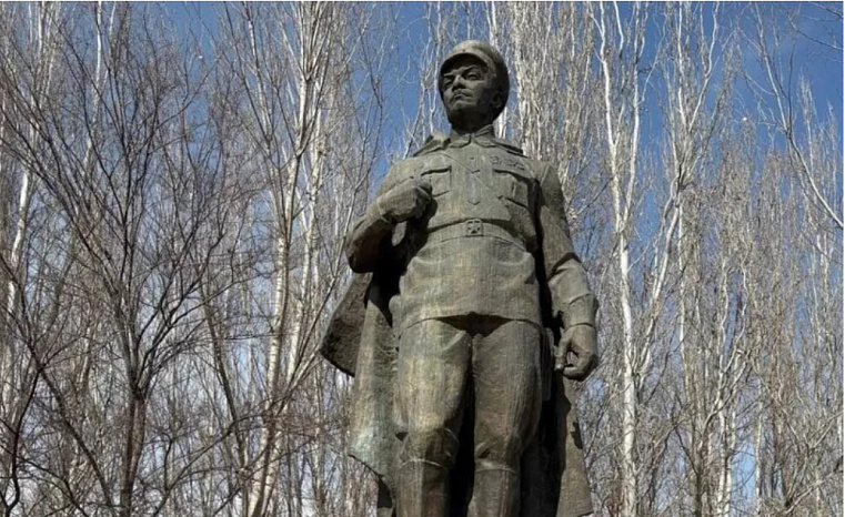 Work has begun in Kyrgyzstan to restore the monument to Ivan Panfilov