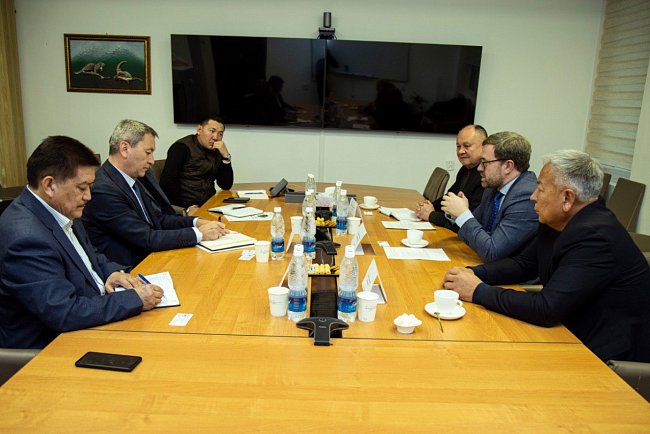 Kyrgyz-Russian Slavic University and «Kumtor Gold Company» are interested in establishing long-term cooperation