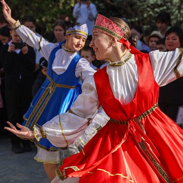 Maslenitsa at the KRSU School