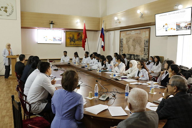 Молодые ученые рассказали о медицинском англоязычном образовании в Кыргызстане