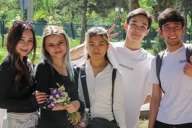 KRSU chooses sport: the traditional Sunday jog took place