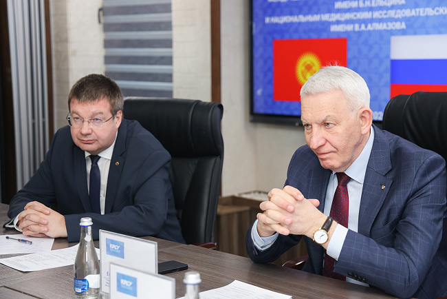 КРСУ и Центр Алмазова подписали меморандум о сотрудничестве