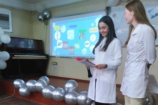 The Faculty of Medicine held a poster competition «Chemistry in Dentistry»