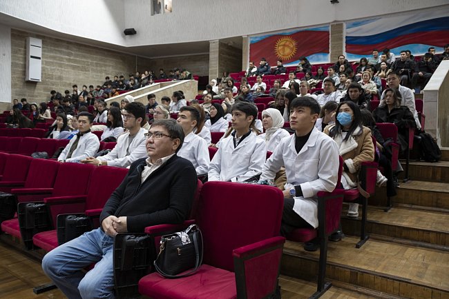 Russian professor Alexey Kuznetsov conducts lectures and seminars for students and residents of KRSU