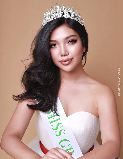 A model from the Kyrgyz Republic will take part in a beauty contest in Indonesia