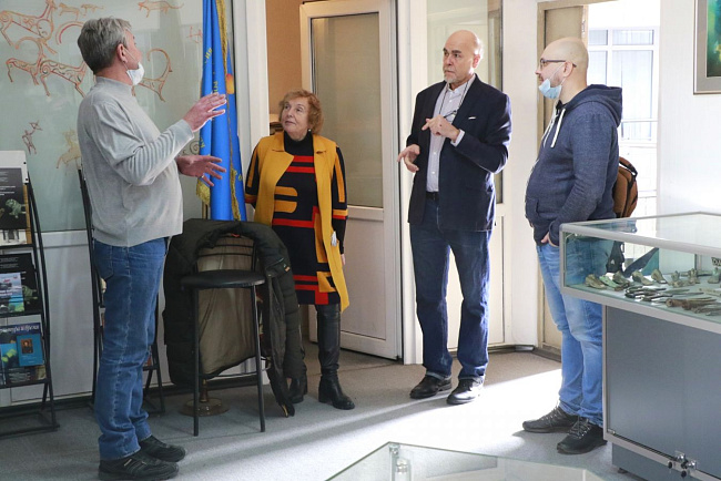 РГГУ и КРСУ начали подготовку к Году русского языка