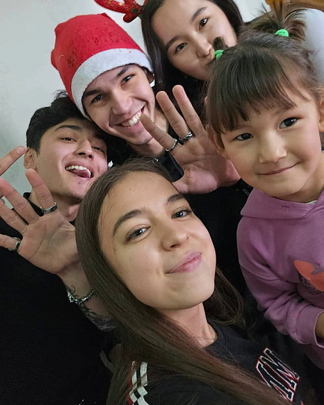 Christmas tree of goodness