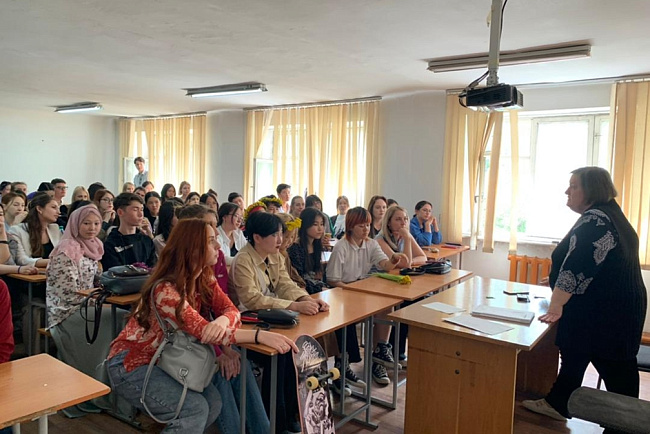 Студенты-психологи КРСУ отмечены благодарственными письмами за успешную учебу