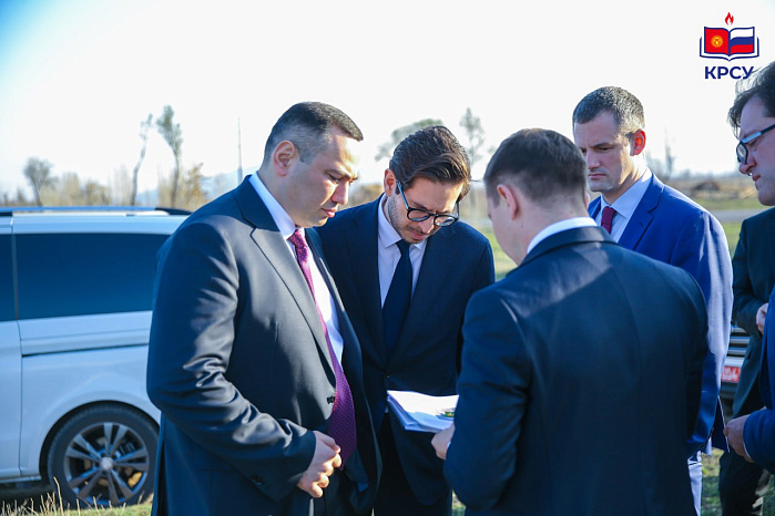 They plan to build a KRSU campus in Kashka-Suu — a delegation from Russia inspected the site