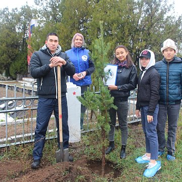 KRSU lawyers planted trees in «Garden of Memory»