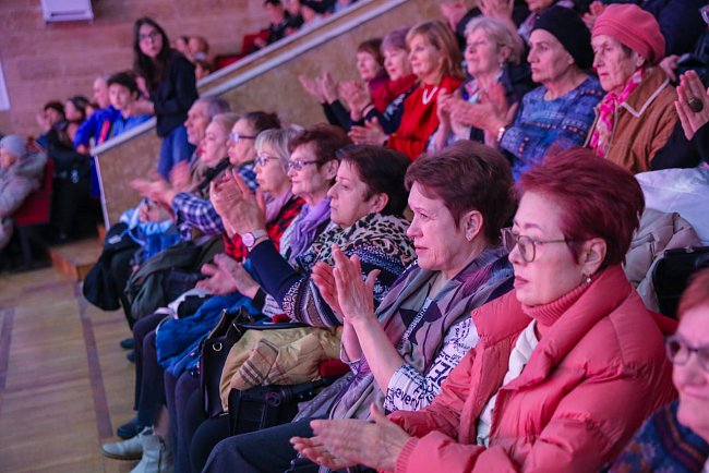 KRSU hosted the annual Christmas concert