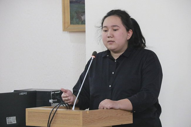 KRSU students discussed current problems of the modern world within the framework of an interfaculty conference