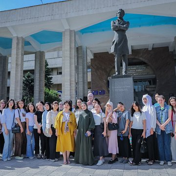 Кыргызстанда Пушкиндин юбилейи жана орус тили күнү кандай белгиленди