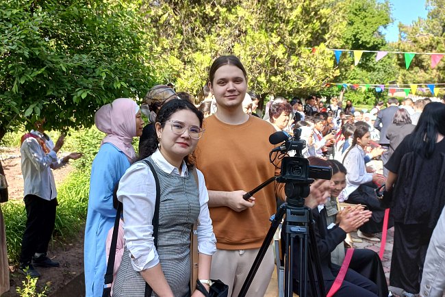 Легендарлуу чек арачы Осмон Лайлиевдин мектебинде