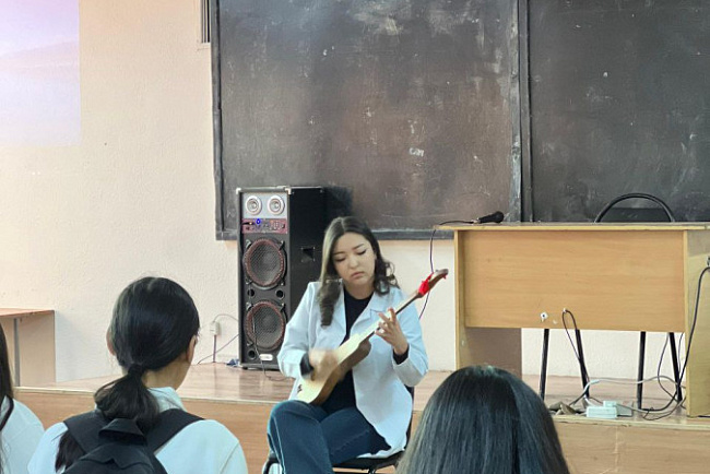 На Медицинском факультете КРСУ прошел День открытых дверей