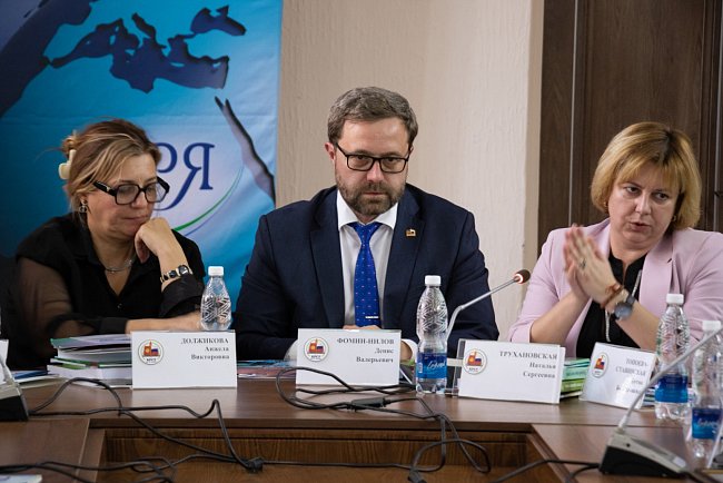 KRSU discussed the problems and prospects for the functioning of the Russian language in the CIS