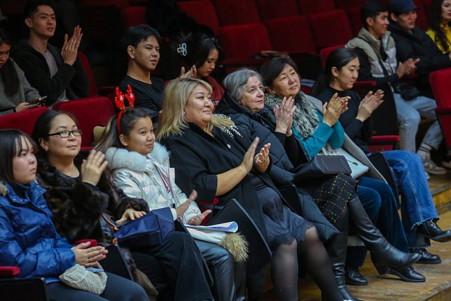 KRSU students celebrated the New Year brightly!