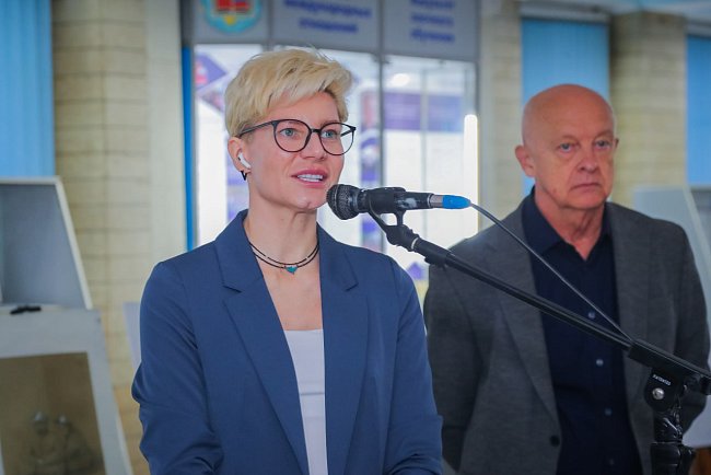 In the footsteps of Semenov-Tyan-Shansky