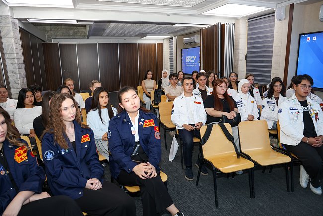 КРСУда студенттик командаларды өнүктүрүү жана келерки жылдын пландары талкууланды