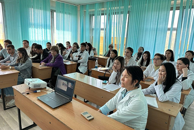 На медицинском факультете прошел круглый стол, посвященный великим физиологам