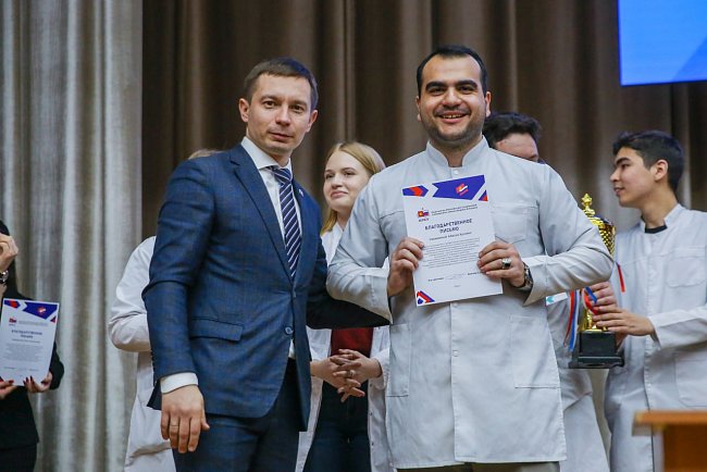 At the academic council of KRSU, the best students and teachers were awarded for achievements in educational and scientific activities