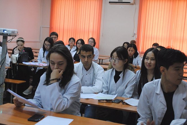 Current problems of microbiology were discussed at the Faculty of Medicine