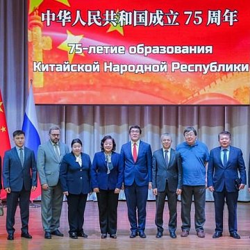 КРСУда Россиянын билим берүү уюмдарынын XV көргөзмөсү өтүп жатат «Россияда билим берүү – 2025/26»