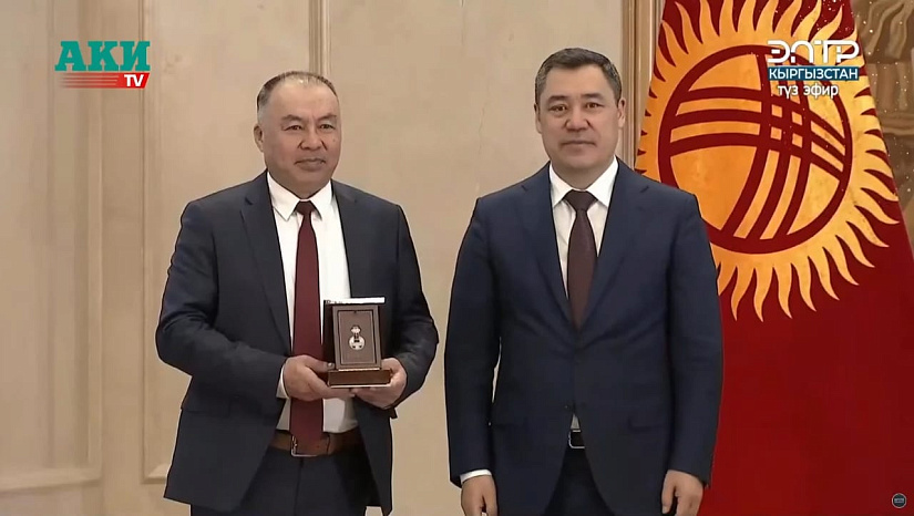  Сотрудник кафедры Пазыл Борубаевич Туркбаев награжден Медалью "Даңк"