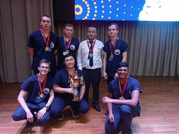 The KRSU team won the cup at the VII Pediatric Games!