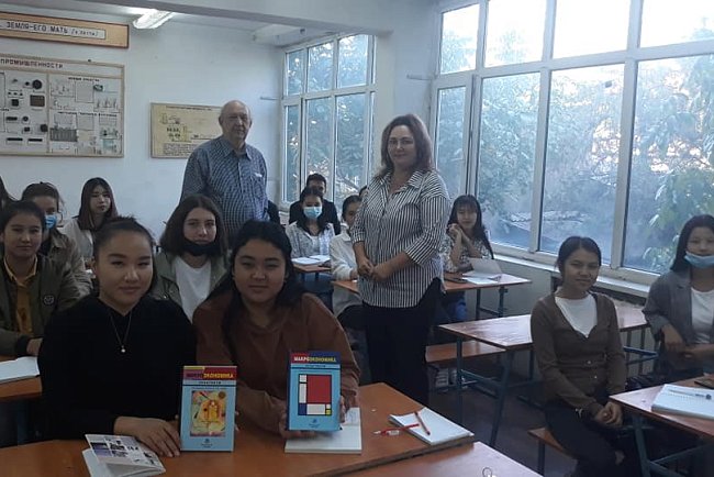 A Russian economist shared economic «secrets» with KRSU