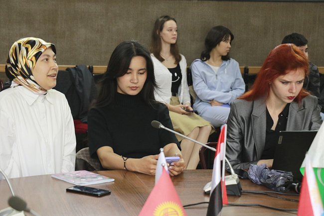 An ethnographic quiz was held at KRSU