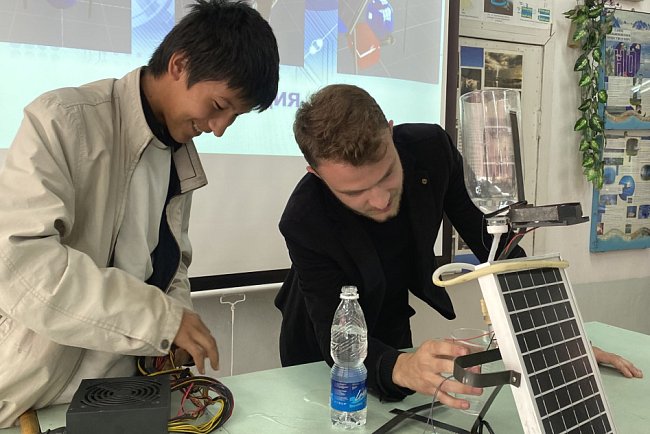 The report of KRSU student Vladislav Rodionov became the best at the interuniversity conference on electronics and robotics