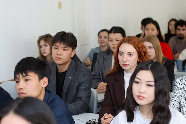 Dastan Bekeshev gave a lecture to students of the Faculty of Law of KRSU