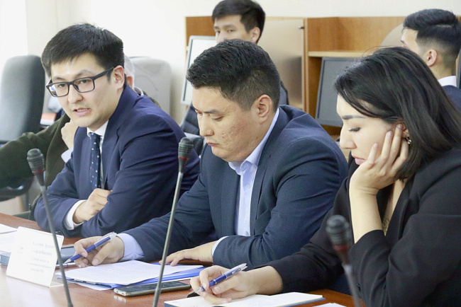 Эксперты и студенты КРСУ обсудили вопросы государственно-частного партнерства в Кыргызстане