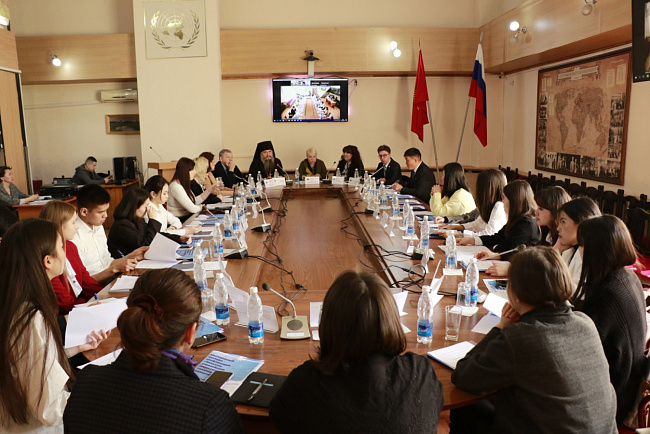 В КРСУ выбрали лучшего молодого аналитика