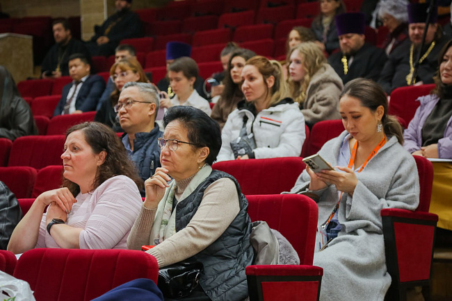 «Память и духовный опыт поколений»