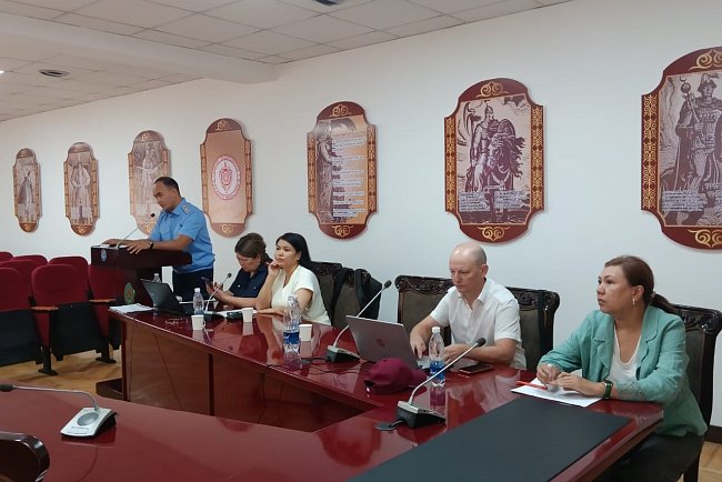 Тема боюнча семинар-кеңешме: «Студенттердин деструктивдүү жүрүм-туруму: жооп берүү жана алдын алуу»