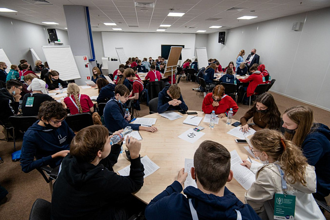 Студенты КРСУ отличились на Международной олимпиаде по финансовой безопасности