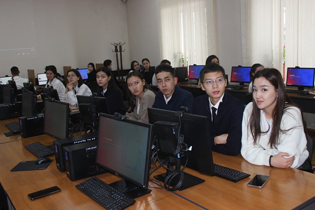 KRSU students were told about public service in Kyrgyzstan
