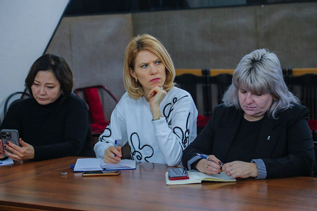 Деканское совещание в КРСУ: новые горизонты для дополнительного образования и партнерства