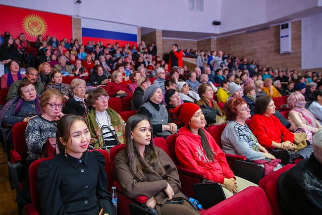 KRSU hosted the annual Christmas concert