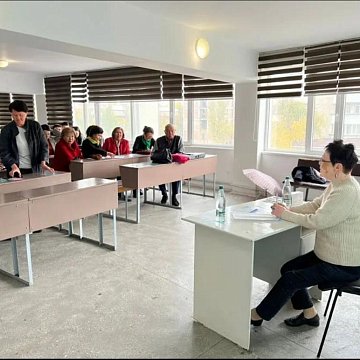 At the table are otolaryngologists