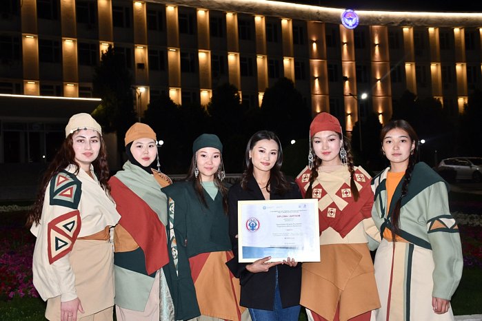 KRSU graduate Meerim Turganbaeva became the winner of the VII World Festival of Epics of the Peoples of the World
