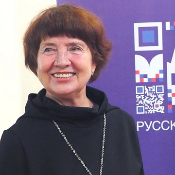 Кыргызстандын эл акыны Светлана Суслова жаңы китебин чыгарды